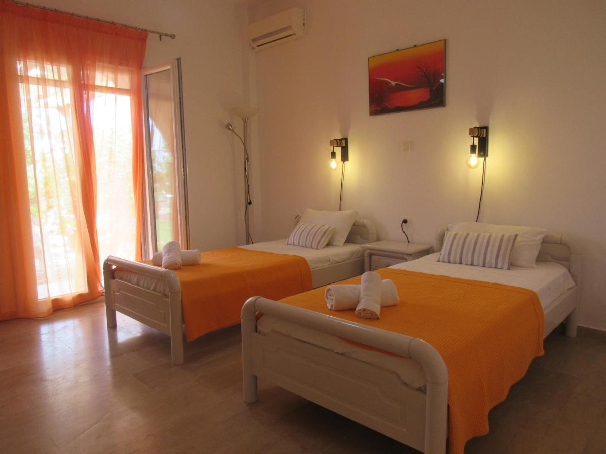 Biscoutsis Apartments & Studios Kávos Buitenkant foto